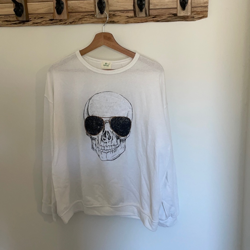 Skull Pullover 💀